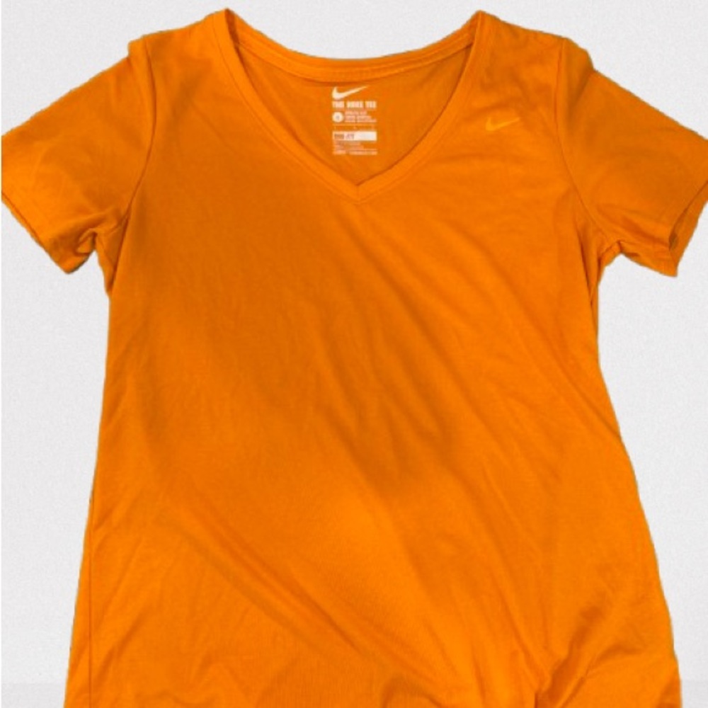 Nike Orange Fitted Short Sleeve dry fit T-Shirt